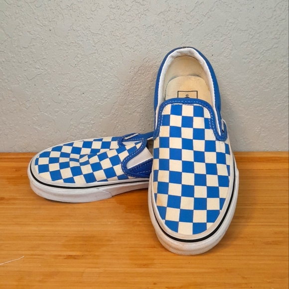 VANS Classic Checkered Slip On Shoes - Picture 1 of 6